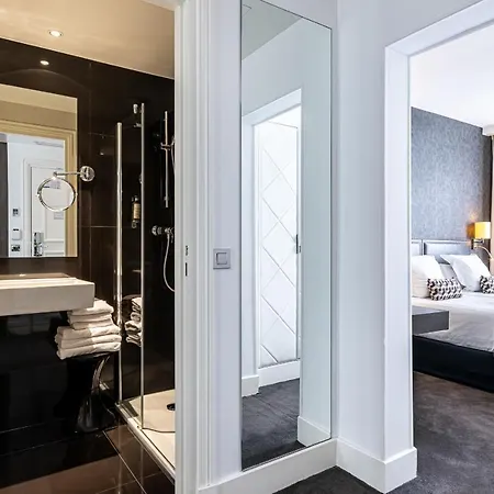 Hotel Diva Opera 4*